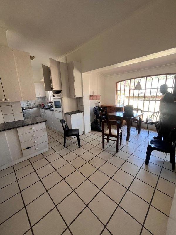 6 Bedroom Property for Sale in Orange Grove Eastern Cape